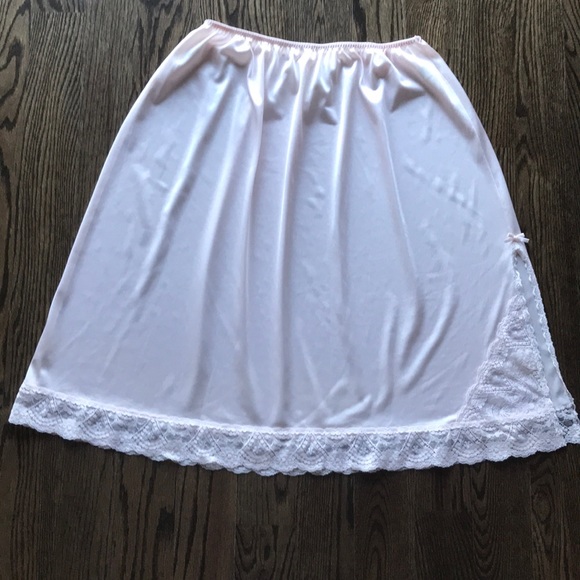 vassarette Other - Vintage Vassarette pink half slip, size XXL vassarette Other - Vintage Vassarette pink half slip, size XXL